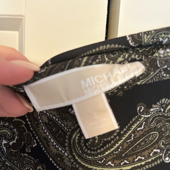 Michael Kors Skirt - Picture 2 of 2